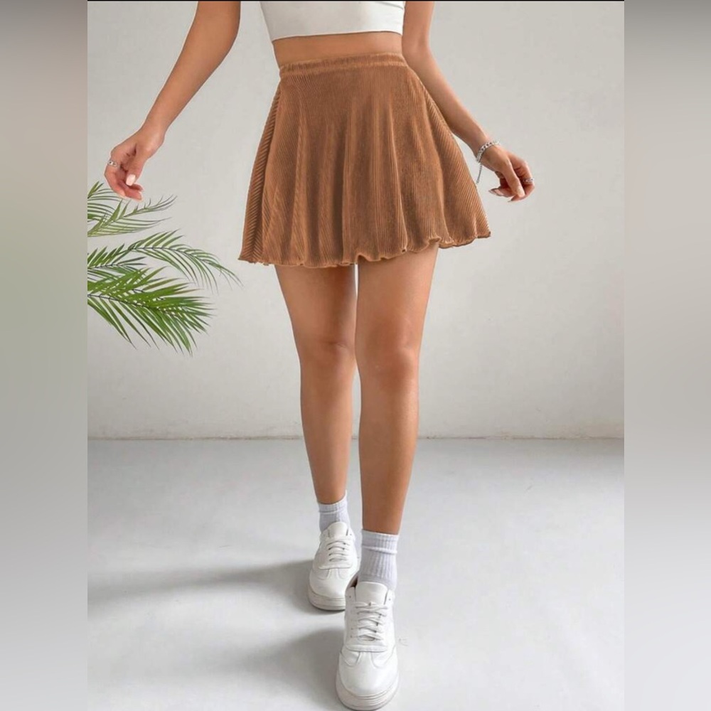 Elegant Bronze Pleated Skirt